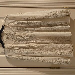 Lucky Brand Cream and Gray Blouse